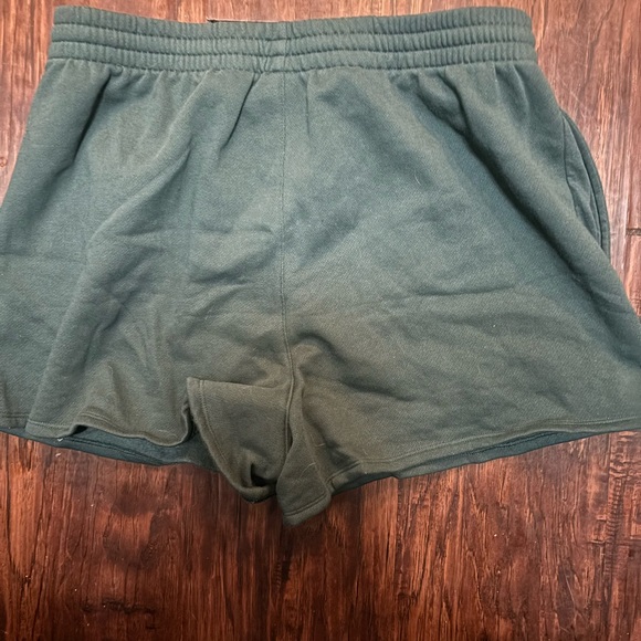 VS PINK LIMITED EDITION COLOR  IVY FLEECE SHORTS - Picture 7 of 7